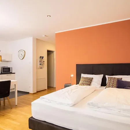 Highest Comfortable * Friedrichshafen